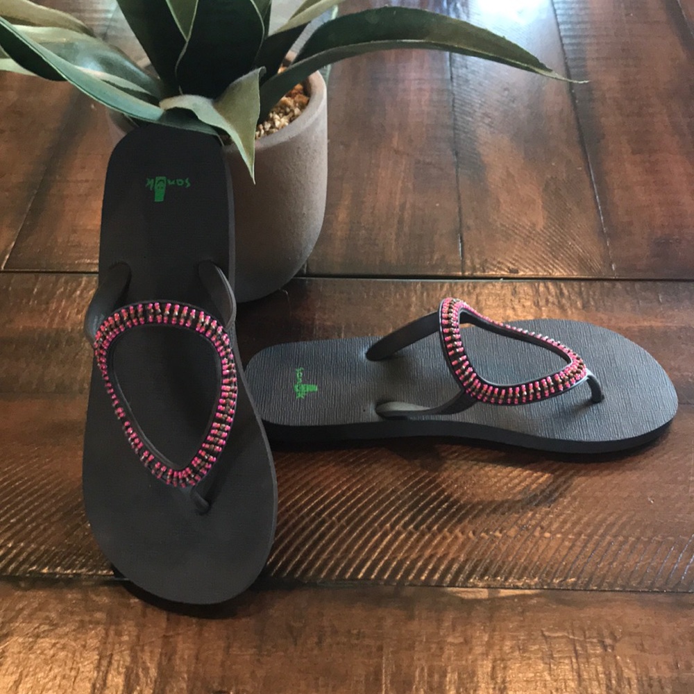 Sannuk Yoga Flip Flop